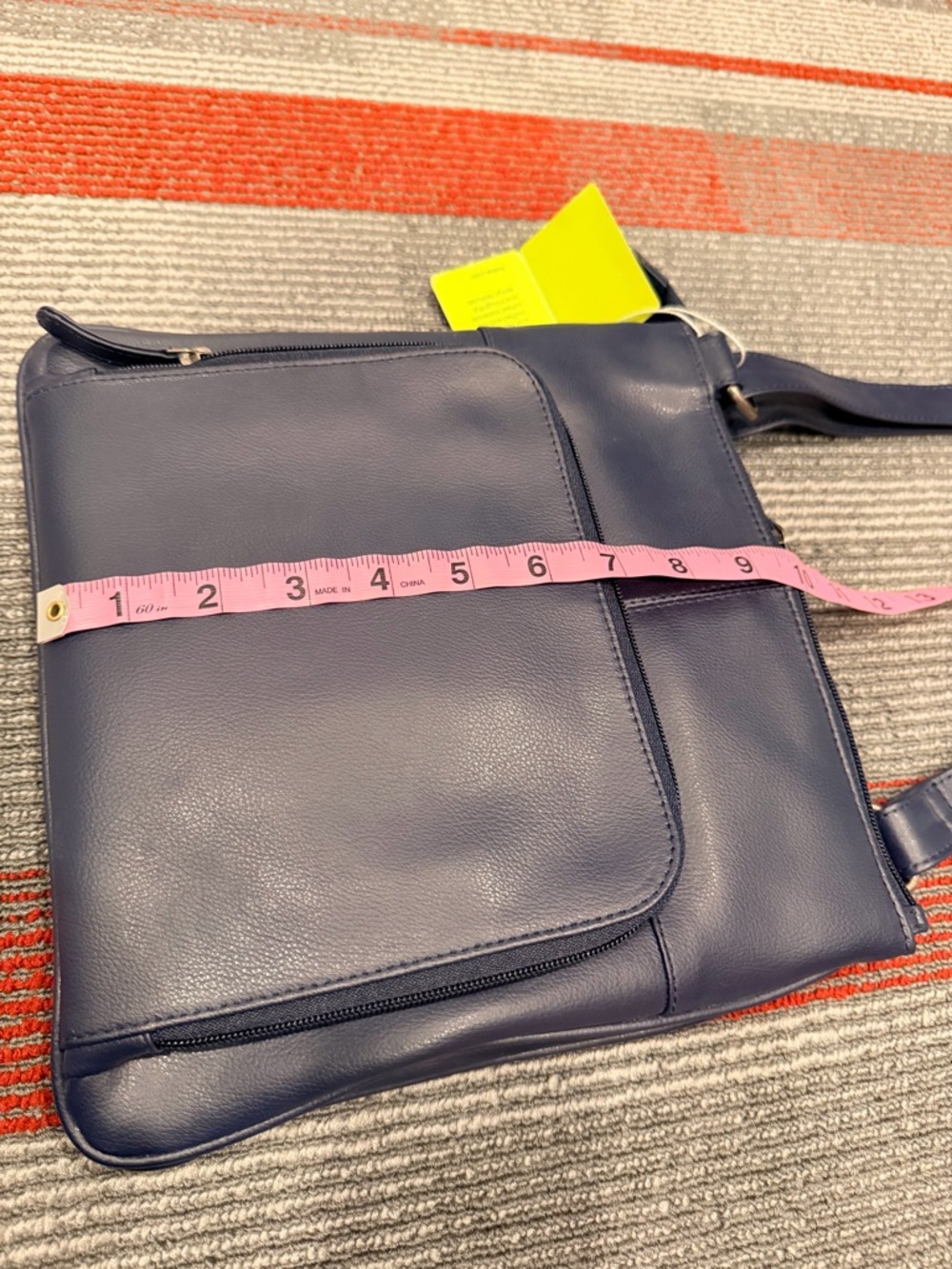 NEW Hotter Harriet Soft Leather Cross Body with zippers 8 packets & 8 card slots - Picture 2 of 11